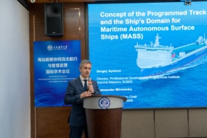 4_Выступление Айзинова Сергея Дмитриевича_small